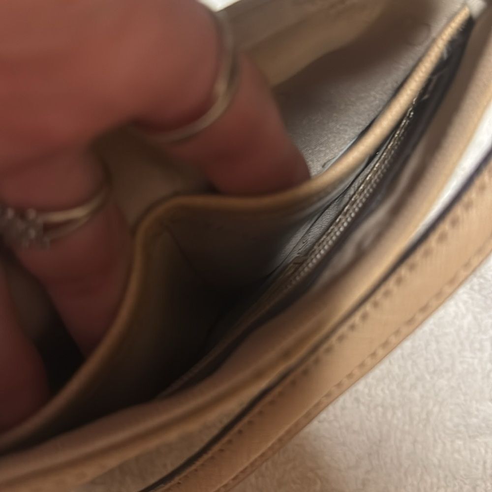 Authentic CALVIN KLEIN Purse!!! - Picture 7 of 8